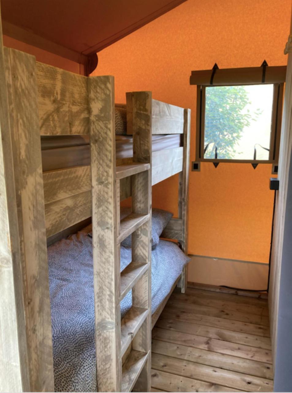 Camping Les Vosges Du Nord Oberbronn Quarto foto
